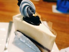 -TrueLove @ Neverland (Husky Cafe)