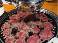 -唯成•韩国炭火烤肉 유성고기