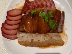 烧味三拼-任兴记(定西路店)