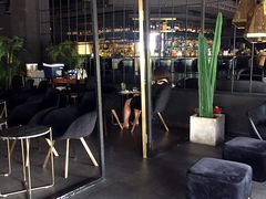 -UNI UNI(环亚凯瑟琳店)