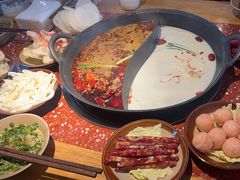 -赵美丽·重庆社区火锅·直营店(火车东站·中豪国际店)