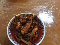 -邱芳粉店(迎宾大道旗舰店)