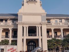 -Big House当代艺术中心