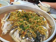-侬佳蒸菜馆(听潮店)