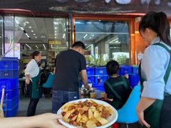 -丹水桥地锅鱼·翘嘴鲌·地方特色全鱼宴(丹江口大坝店)
