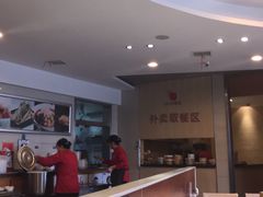 -小六汤包砂煲菜(文景路店)