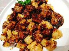 黑椒蒜仔牛肉粒-东土食研所(渔港路店)