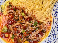 -李与白包子铺(桐梓林店)