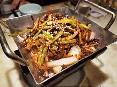 -弄堂里(西溪龙湖天街店)
