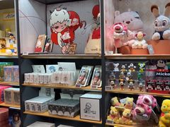 -泡泡玛特POPMART(武汉天地壹方店)