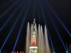 -人民防洪胜利纪念塔