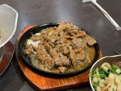 铁板黑椒牛柳-好嫂子酱猪手•农家菜(蒲黄榆店)