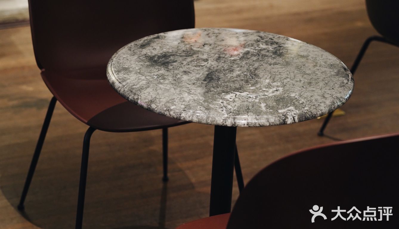 “灯控”必逛设计展｜GUBI，用光写诗，不只是艺术的感动