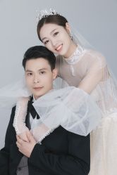 点击看大图 -挪娅婚纱摄影皇家会所