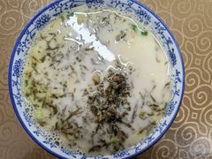 -雪琴面馆富安特色鱼汤面(城中花园店)