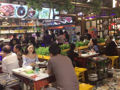 大堂-钢管厂歆瑞源油卤串串香(春熙路太古里店)