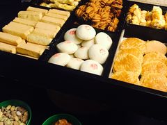 -唐拉雅秀酒店-西锦汇空中BBQ·思创餐厅