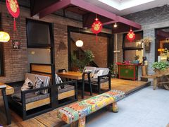 -苹果树下艺术餐厅(宋庄店)