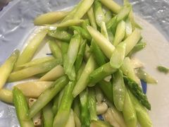 清炒芦笋-阿钦大排档