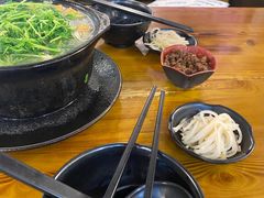 -丽虹云南过桥米线(兴工街店)