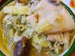杀猪菜-闯关东东北农家菜(崂山石老人店)