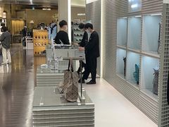 -三宅一生 (阪急梅田本店)