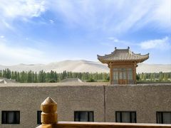 -敦煌山庄摘星阁