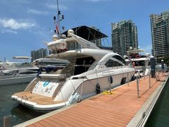 -三亚游船旅游中心(三亚鹿回头游艇游船公共码头店)