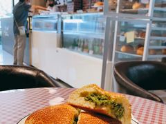 罗勒鸡肉面包-熊叔熊婶面包房(团结湖店)