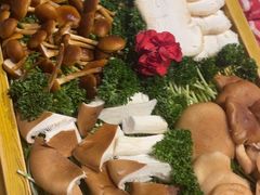 -慢丽江·云南野生菌土鸡锅(付家庄店)