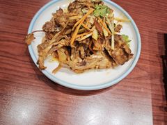 -东大桥小国抻面烧烤(长通路店)