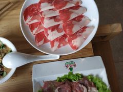 -珍巴奴毛肚牛肉小火锅(四惠店)