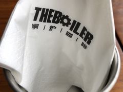 -锅炉咖啡·西餐·音乐酒厂