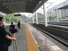-深圳坪山站