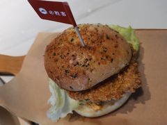 -必胜客(环球店)