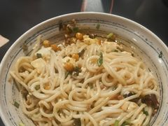 豆花米线-多味居(剪子巷店)