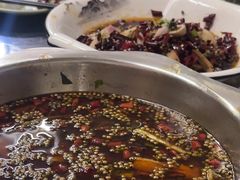 -重庆歪嘴鱼庄(济南模具厂宿舍店)
