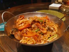 -鹰龙海畔度假酒店(咸祥店)