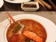 -广州万富希尔顿酒店·感趣自助餐厅·金秋蟹宴生蚝海鲜刺身