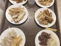 -天宜隆蘑菇宴火锅(石景山旗舰店)