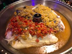 剁椒鱼头-醉小酒馆·川菜·江湖菜·重庆菜(观音桥旗舰店)