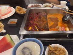 -百年川椒重庆老火锅(光谷店)