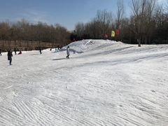 -北京亚布洛尼朝阳公园滑雪场