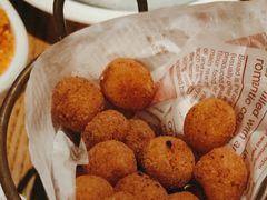 -新白鹿餐厅(百联中环店)