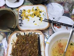 -九华山友谊土菜馆 小资餐厅