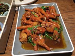 -喝丢一只鞋辣炒海鲜小烧烤(三八广场店)