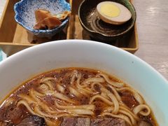 -康师傅私房牛肉面(马泉营奥莱店)