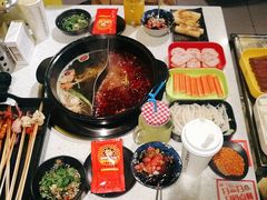 鸳鸯锅-钢管厂五区小郡肝串串香(南山店)