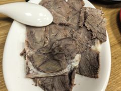 -陇上全荟兰州传统牛肉面(延吉路店)