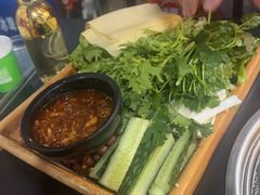 -牛味道炭火烤肉(湖前总店)